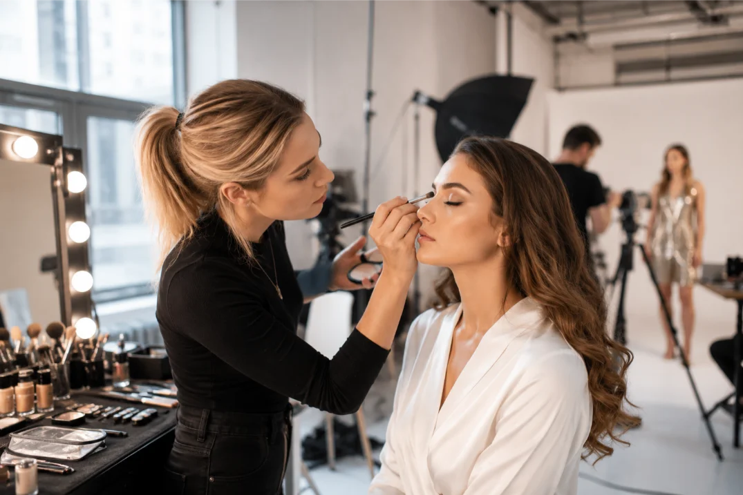 Commercial Makeup artist